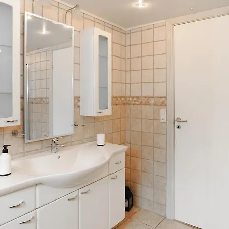 Awesome In With Kitchen