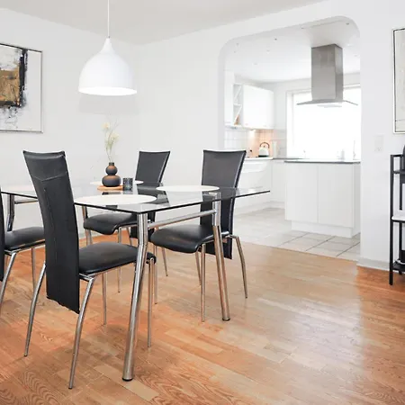 Awesome In With Kitchen *